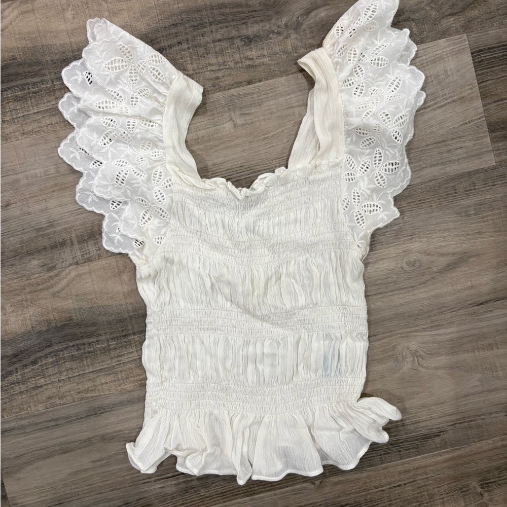 Elegant White Lace Sleeve Women's Top